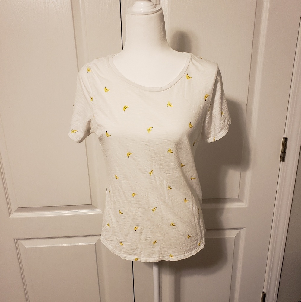 Old Navy White Tee with Yellow Accents